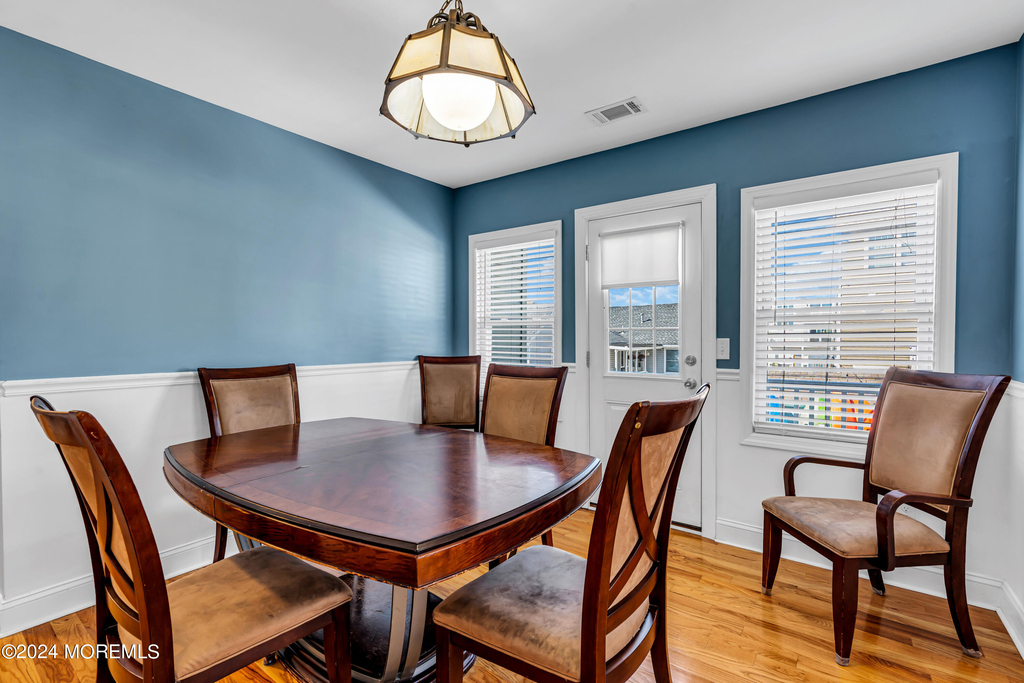 10 Pershing Avenue - Photo 3