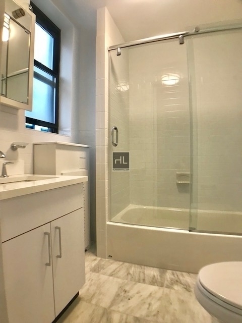 West 55 Street - Photo 0