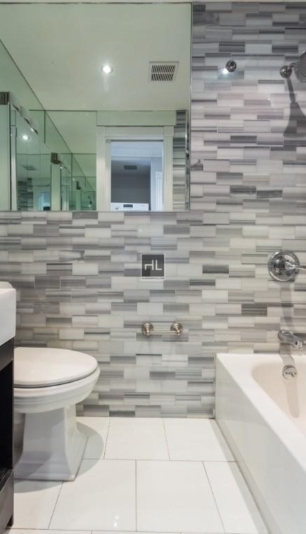 W 53rd St. - Photo 2