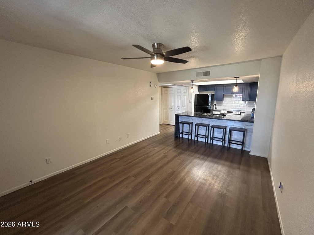4730 W Northern Avenue - Photo 3
