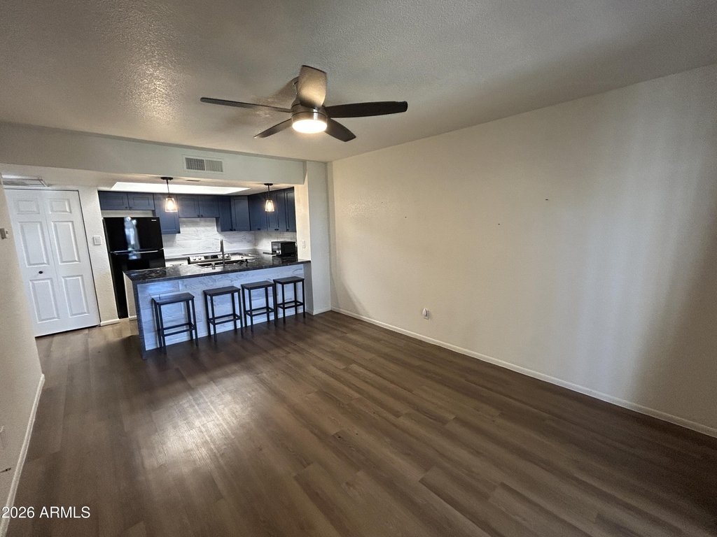 4730 W Northern Avenue - Photo 4