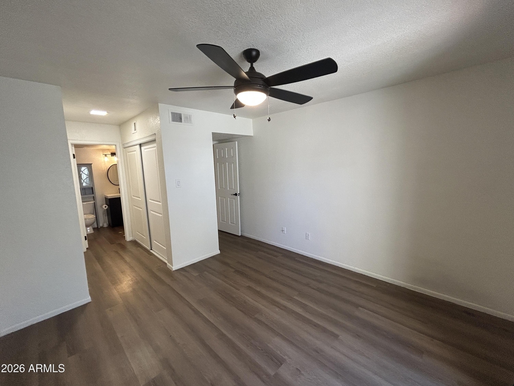 4730 W Northern Avenue - Photo 6
