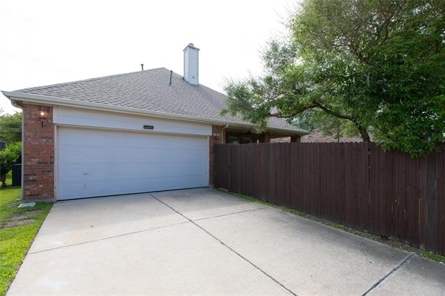 11259 Blackhawk - Photo 2