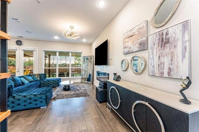 4013 Ivanhoe Lane - Photo 4