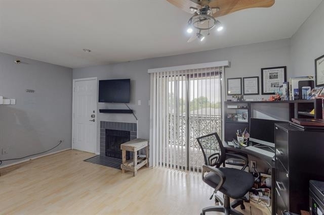 5916 Gaston Avenue - Photo 5