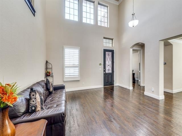 7340 Beranger Drive - Photo 6