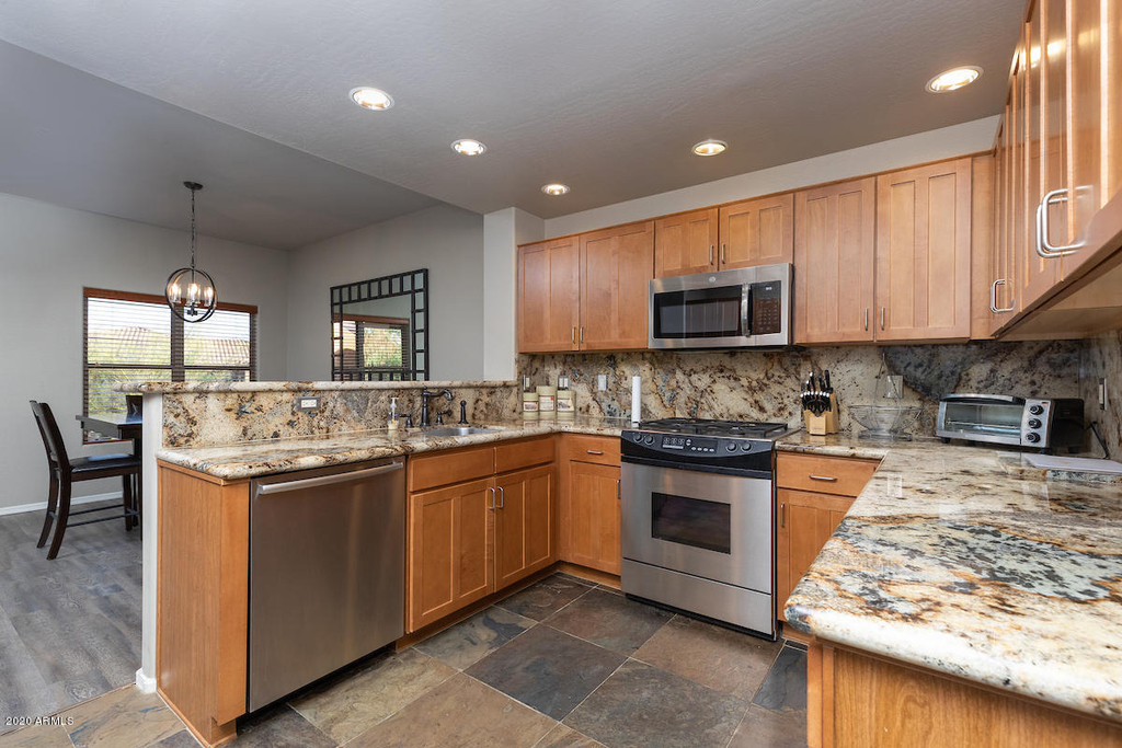 19700 N 76th Street - Photo 9