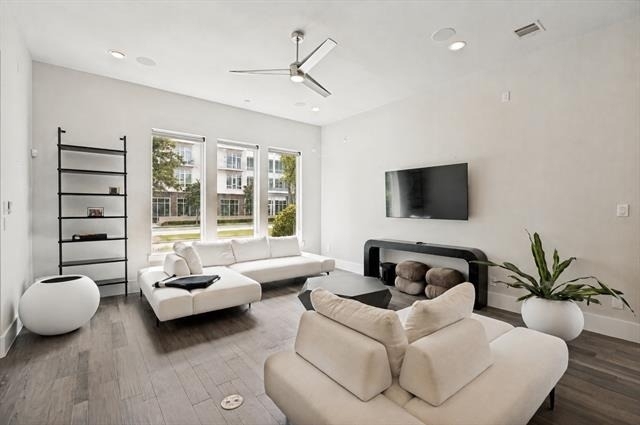 7820 Merit Lane - Photo 5