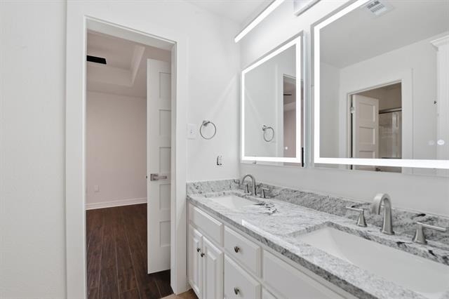 1109 Travis Court - Photo 35