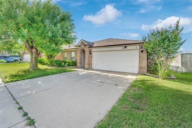 1407 Autumncrest Drive - Photo 0