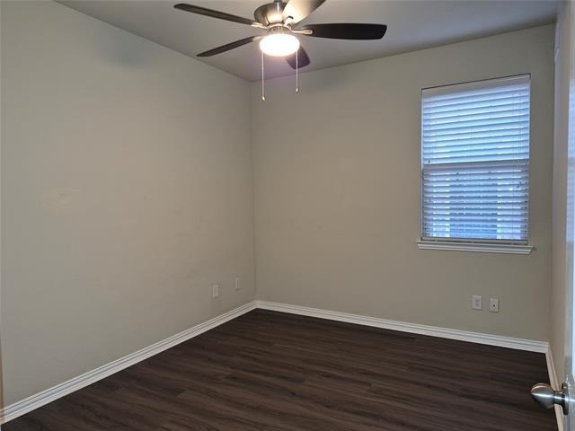 504 Eastland Drive - Photo 3