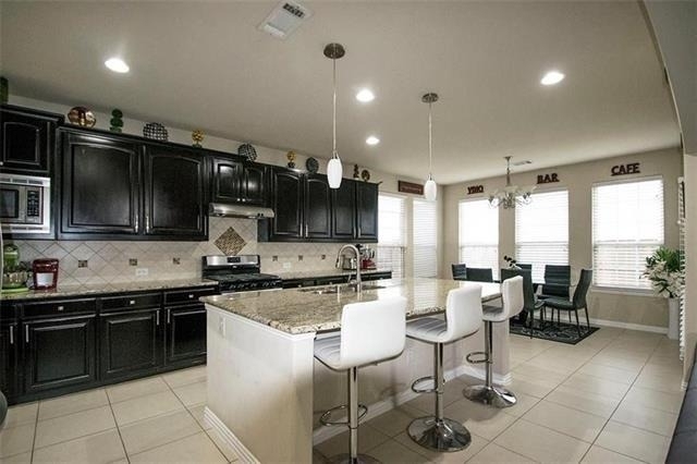 504 Eastland Drive - Photo 2
