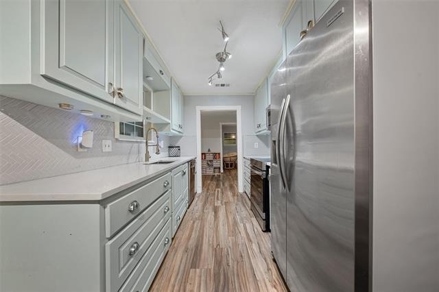 518 Fairway Road - Photo 10