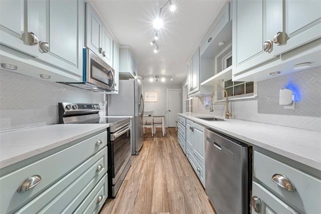 518 Fairway Road - Photo 9