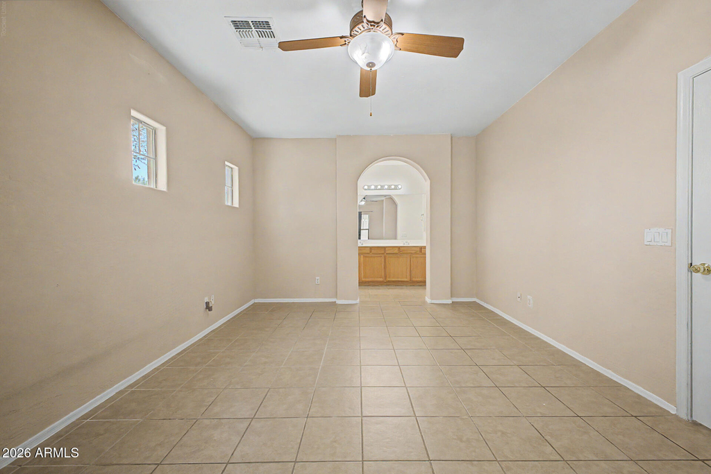 13271 W Clarendon Avenue - Photo 15