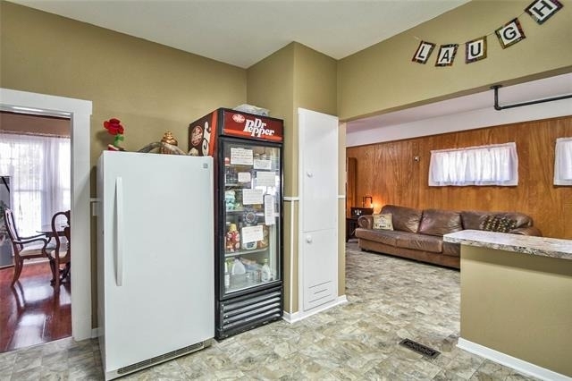 1147 W Frey Street - Photo 5