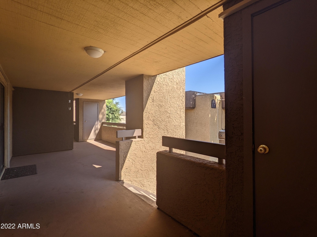 3535 W Tierra Buena Lane - Photo 3