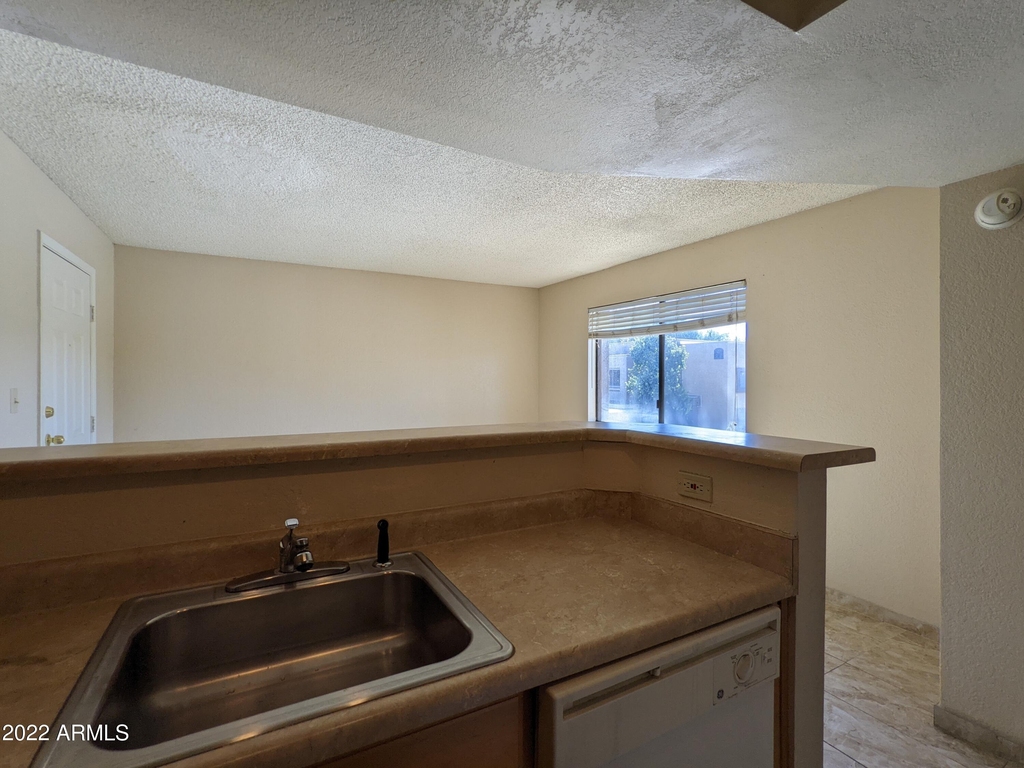 3535 W Tierra Buena Lane - Photo 11