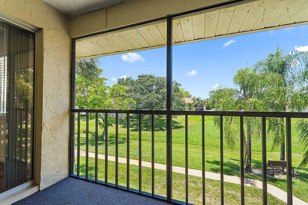 6531 Chasewood Drive - Photo 19