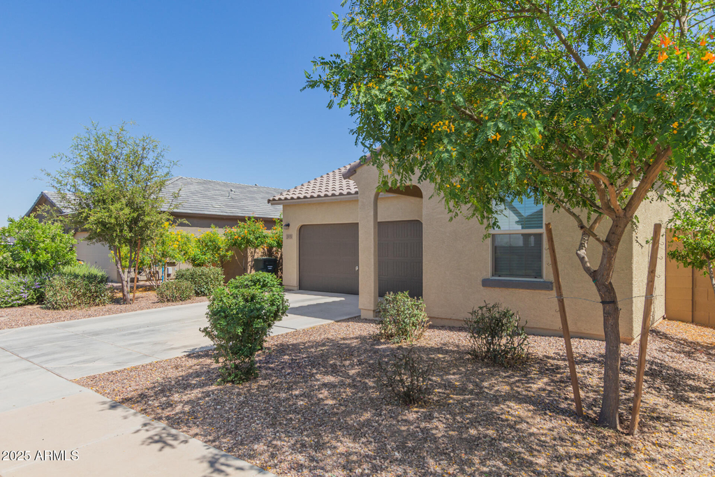 2415 E San Miguel Drive - Photo 1