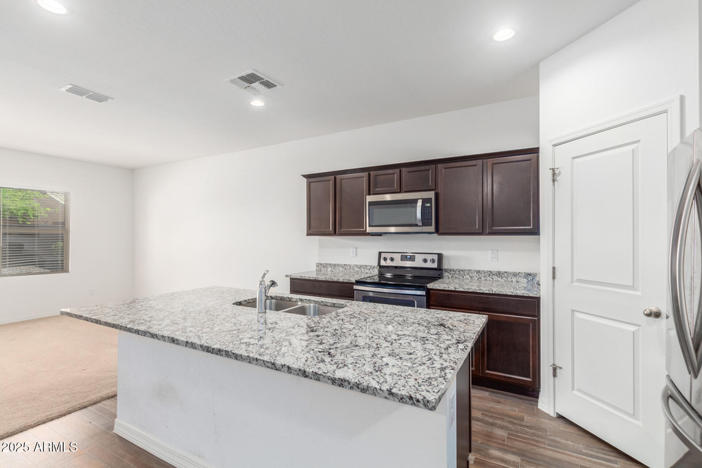 2415 E San Miguel Drive - Photo 5