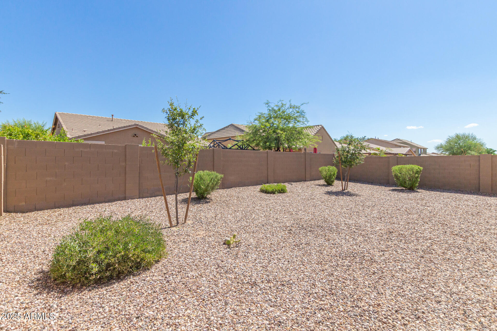 2415 E San Miguel Drive - Photo 26