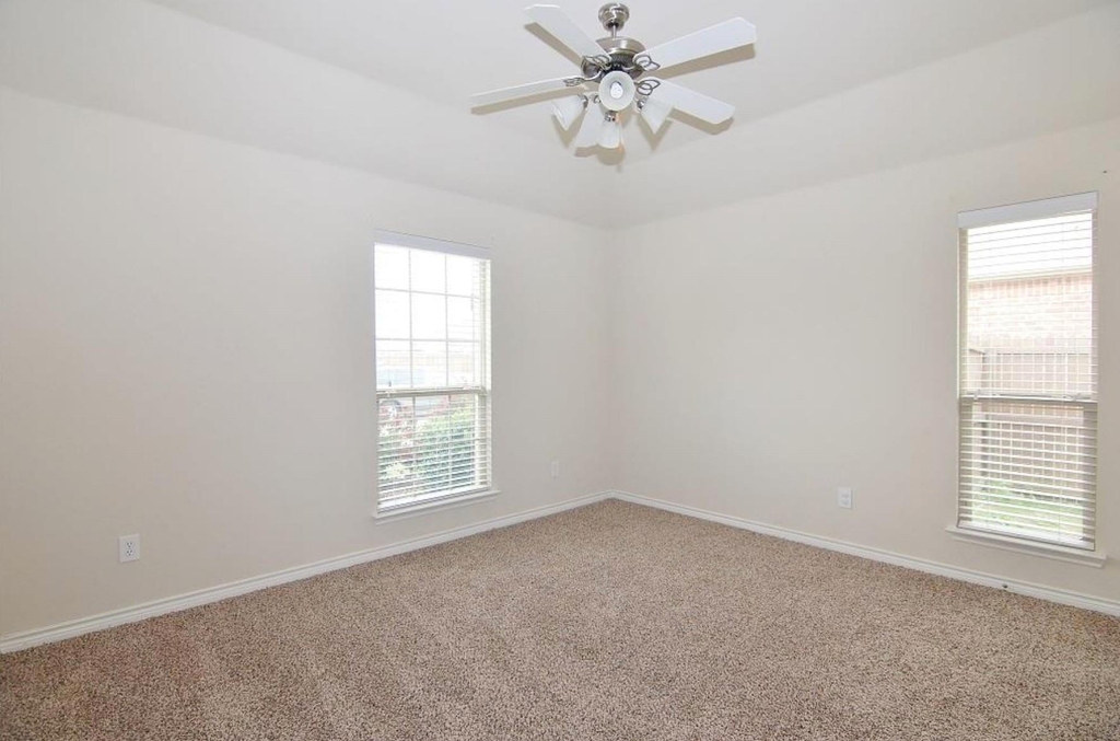11398 Caladium Lane - Photo 21