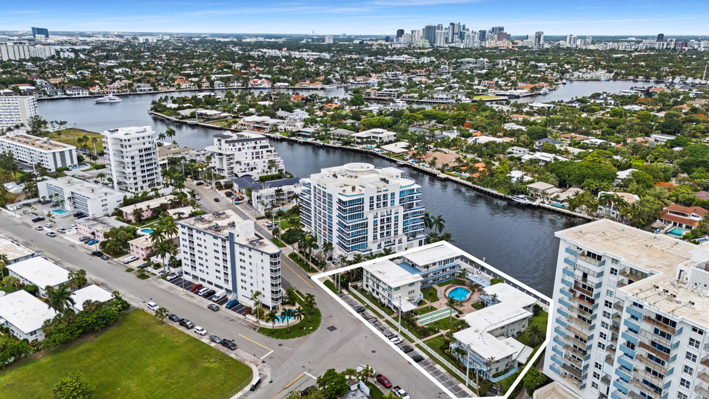 741 Bayshore Drive - Photo 28