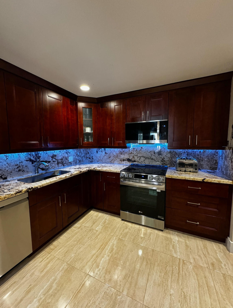 5520 Coach House Circle - Photo 7