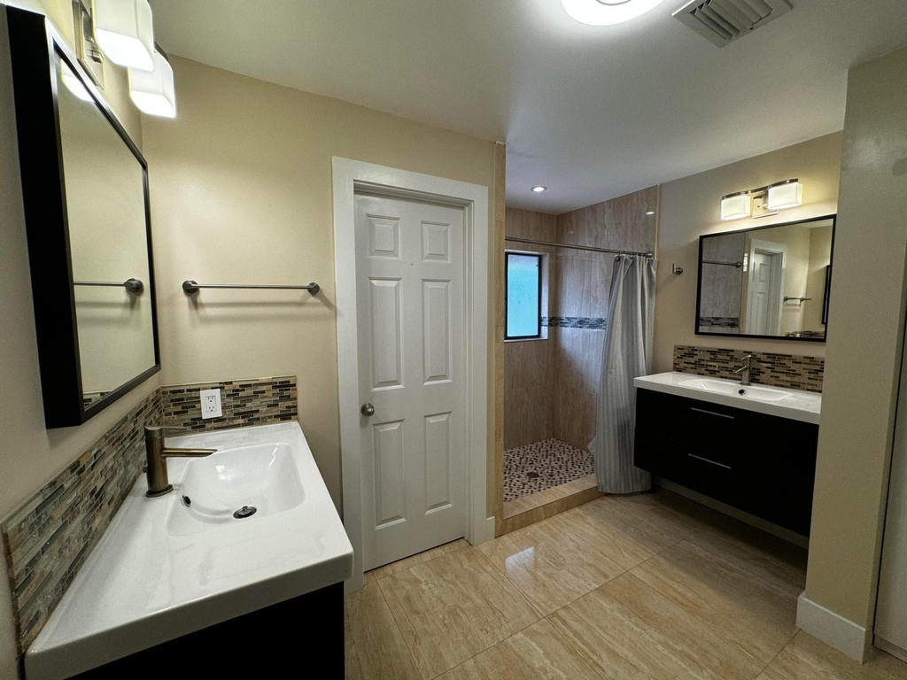 5520 Coach House Circle - Photo 28