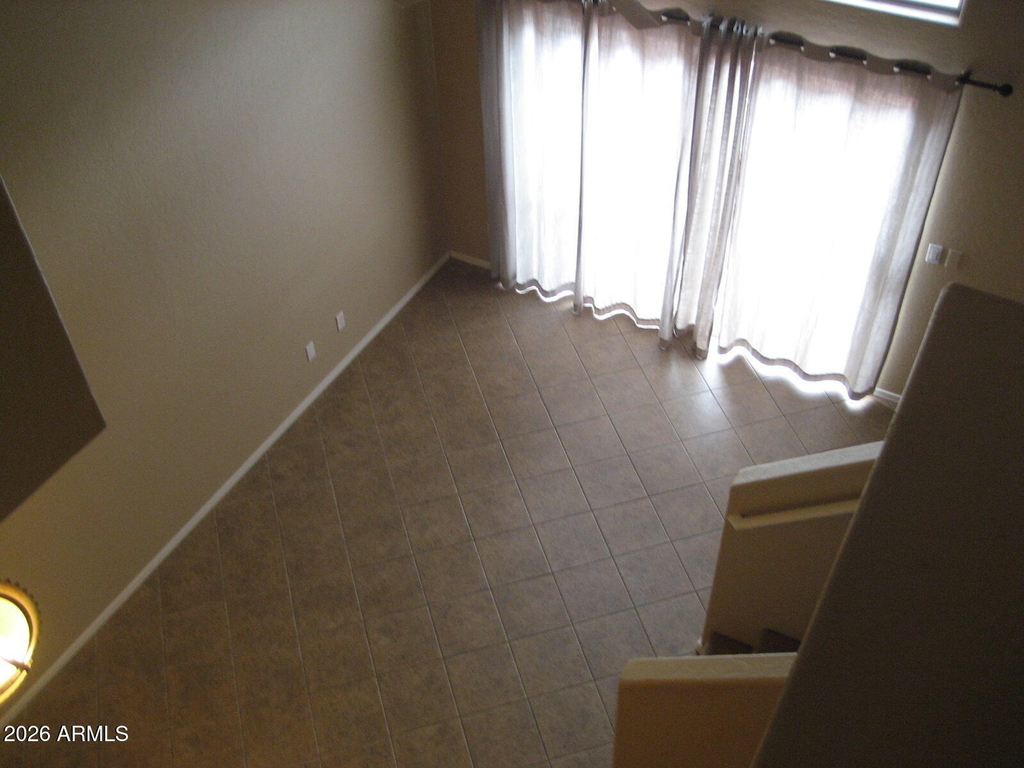 2027 E University Drive - Photo 34