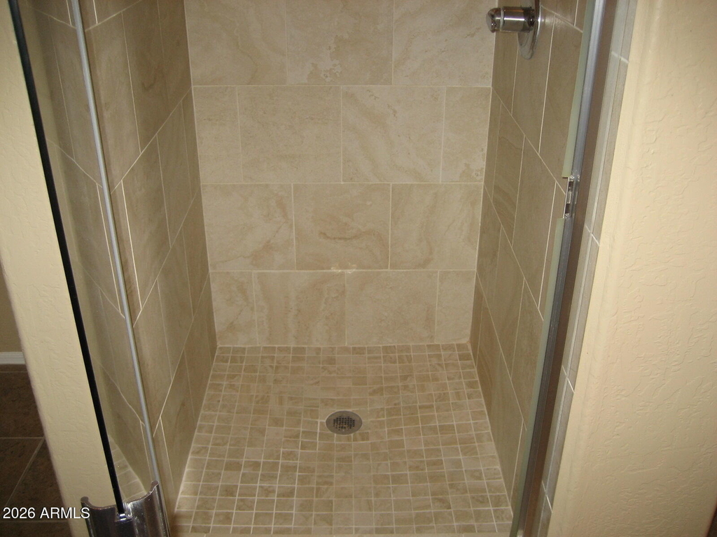 2027 E University Drive - Photo 29