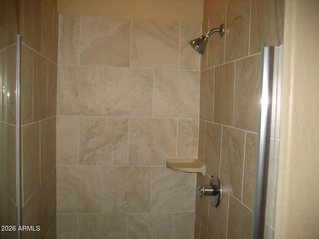 2027 E University Drive - Photo 30