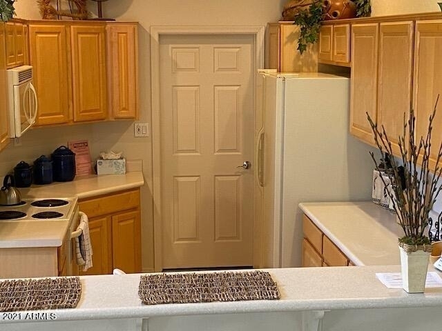 19550 N Grayhawk Drive - Photo 8
