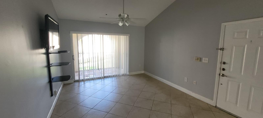 1755 Village Boulevard - Photo 5