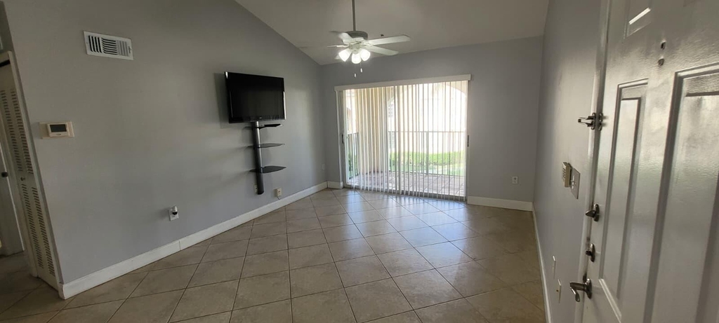 1755 Village Boulevard - Photo 6