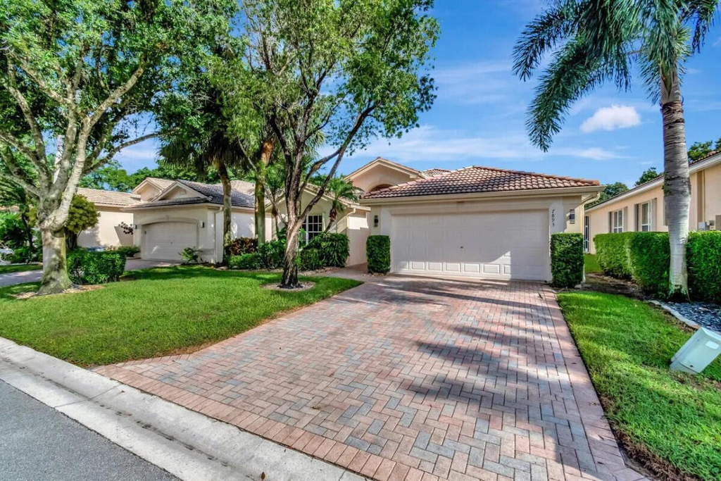 7893 Stanza Street - Photo 0