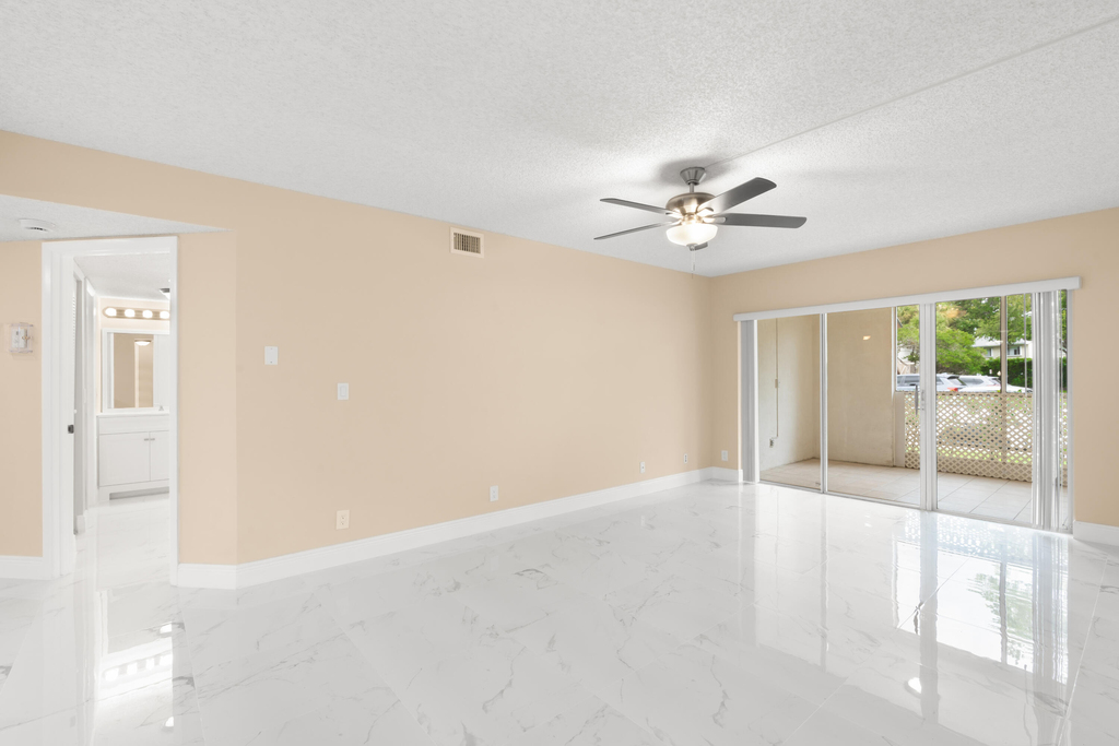 9855 Westview Drive - Photo 15