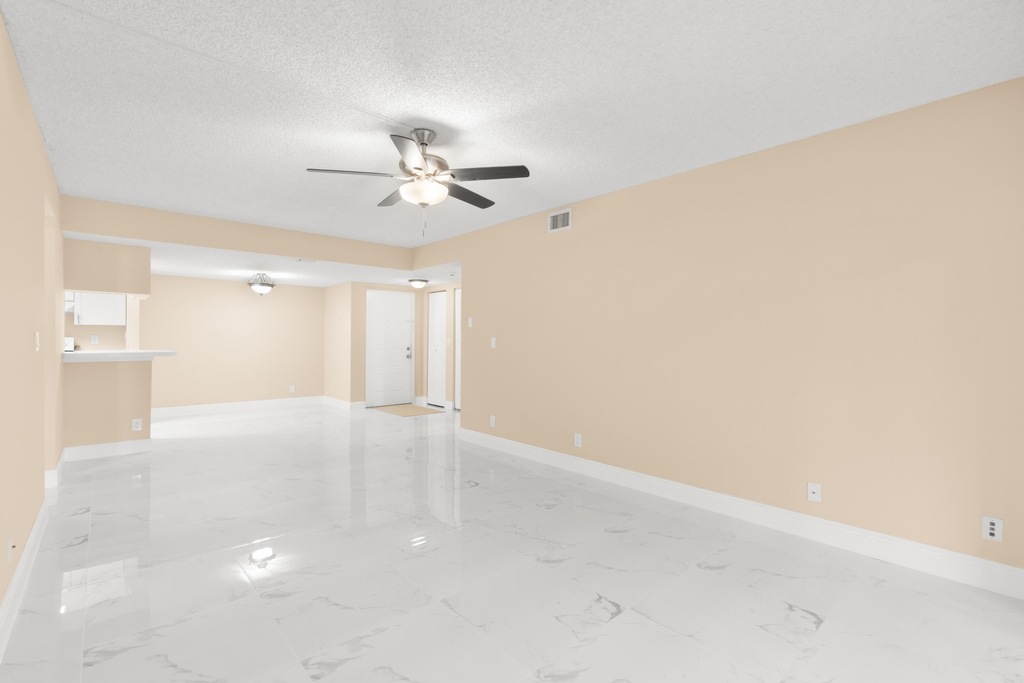 9855 Westview Drive - Photo 11