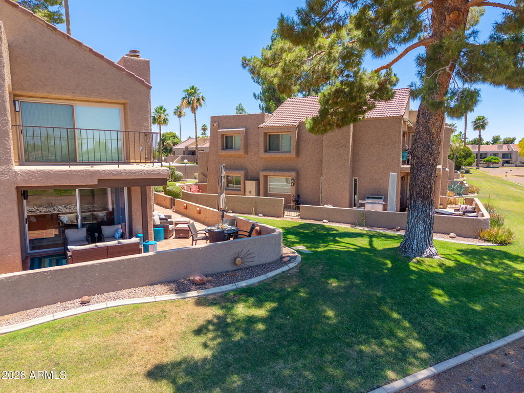 7424 N Via Camello Del Norte -- - Photo 17