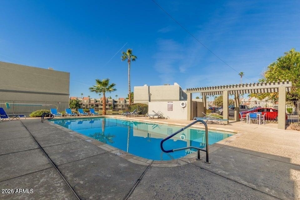 2524 S El Paradiso -- - Photo 11