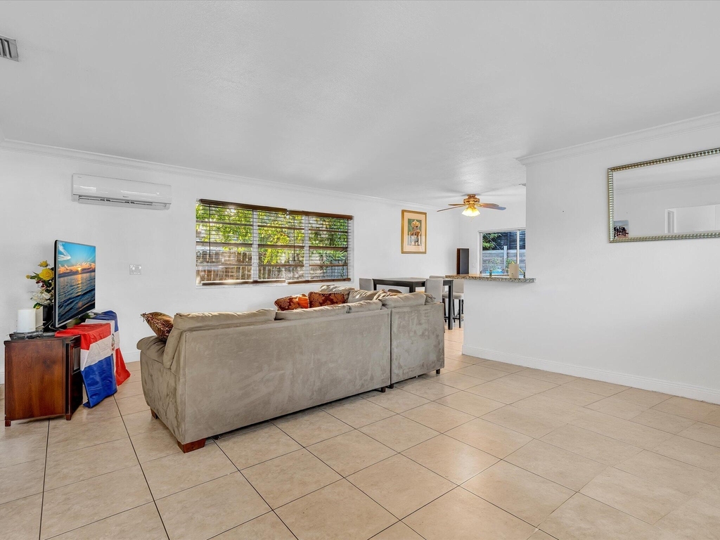 700 Sw 5th Court - Photo 5