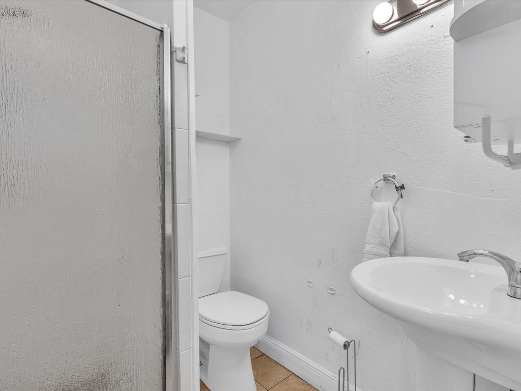 700 Sw 5th Court - Photo 33