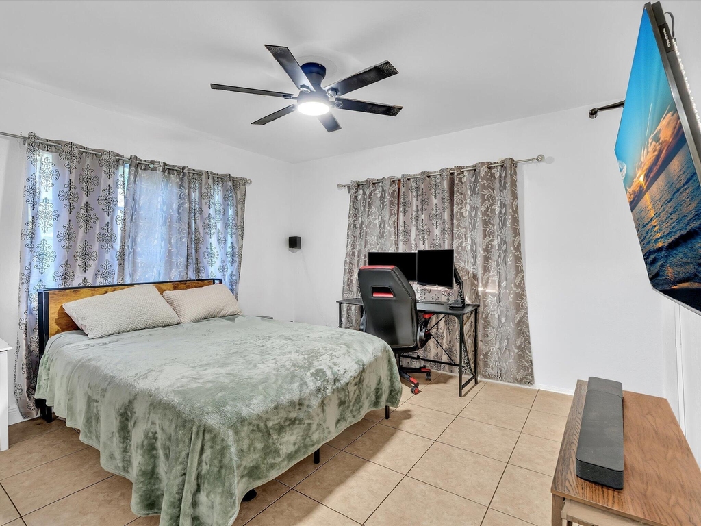 700 Sw 5th Court - Photo 7