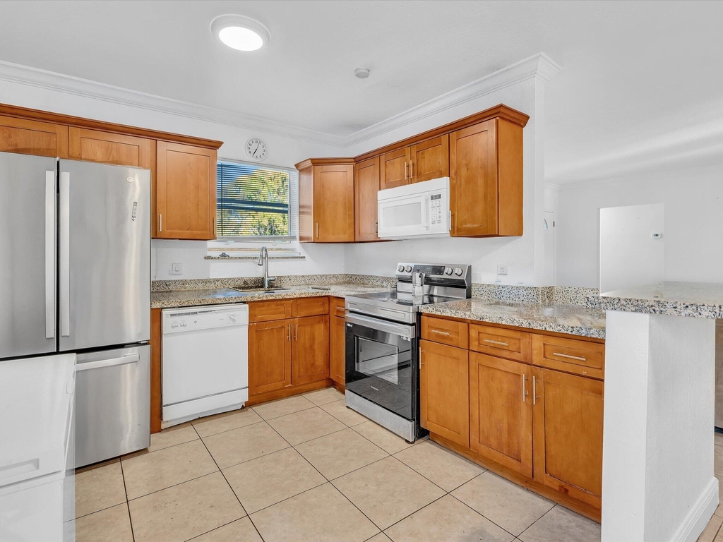 700 Sw 5th Court - Photo 15