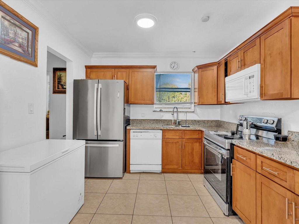 700 Sw 5th Court - Photo 14