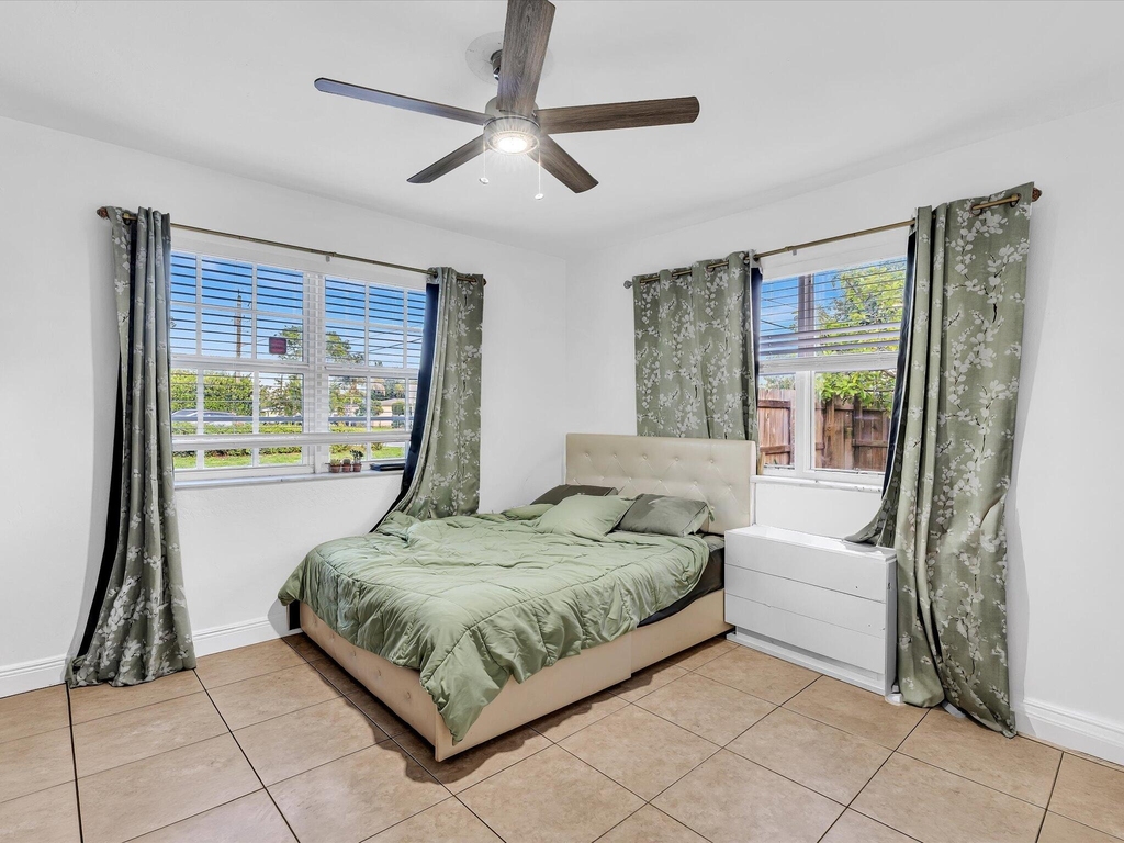 700 Sw 5th Court - Photo 40