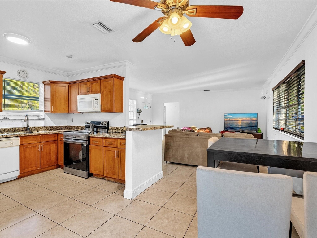 700 Sw 5th Court - Photo 21