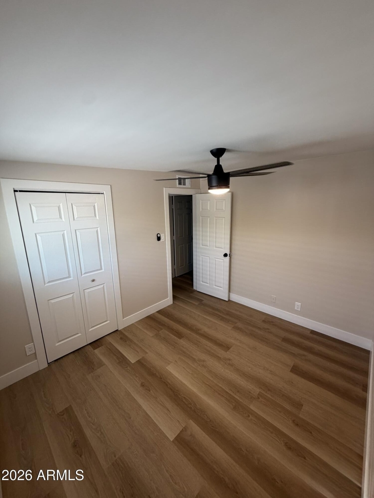 909 S Kenwood Circle - Photo 12