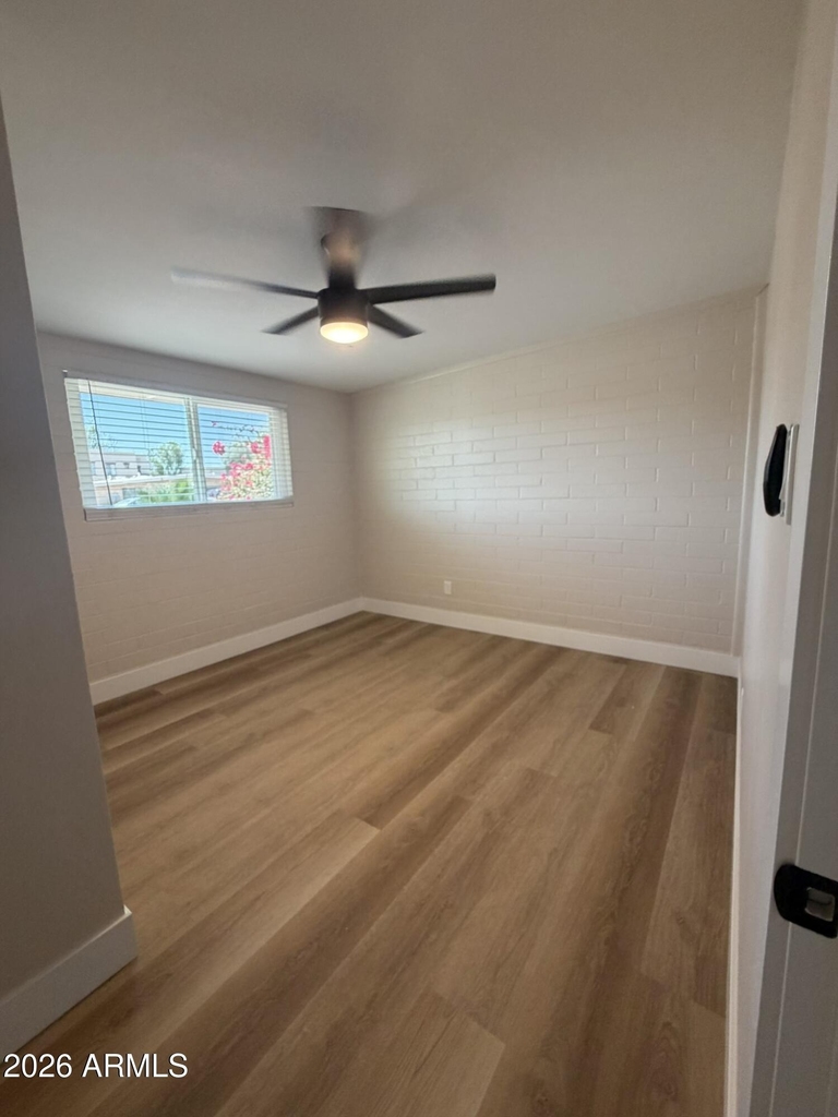 909 S Kenwood Circle - Photo 9